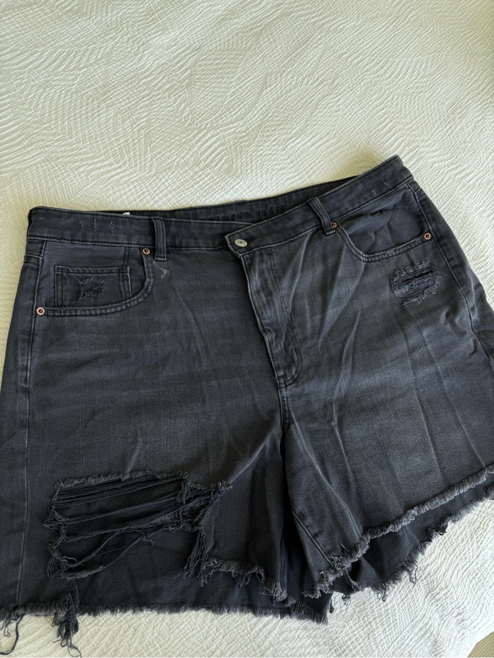 American Eagle Outfitters Black Distressed Denim Cutoff Shorts